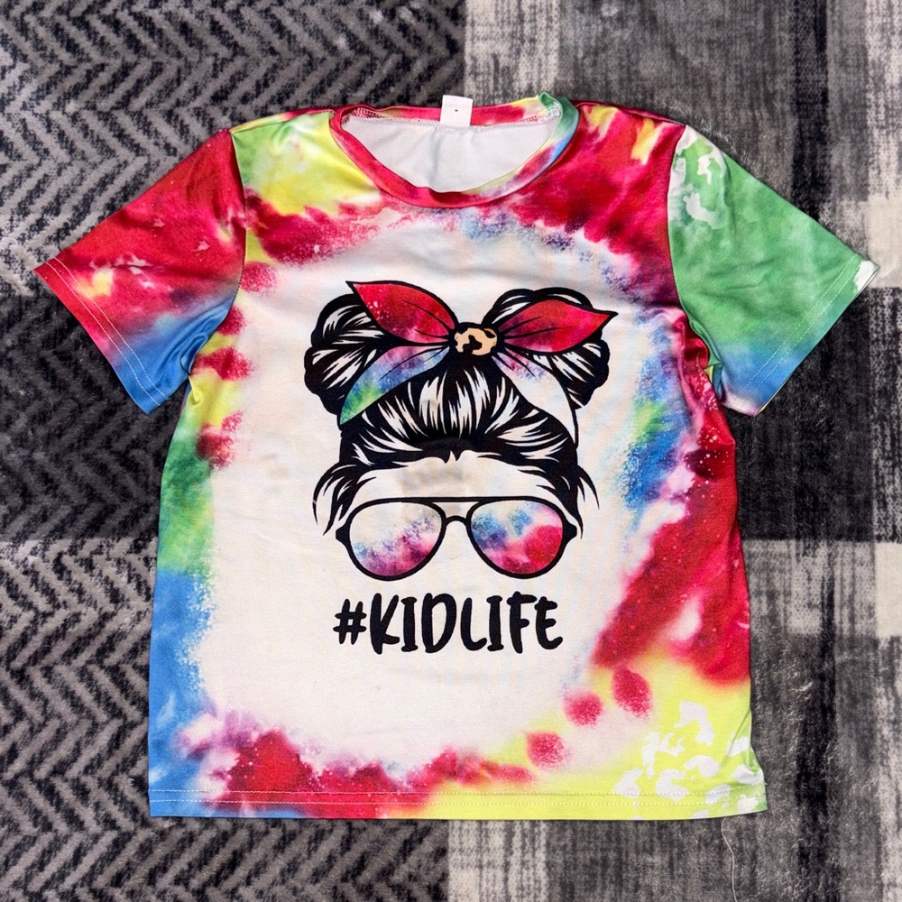 🦋SHEIN Girls Tie-Dye #KIDLIFE Tee - Multi-Color